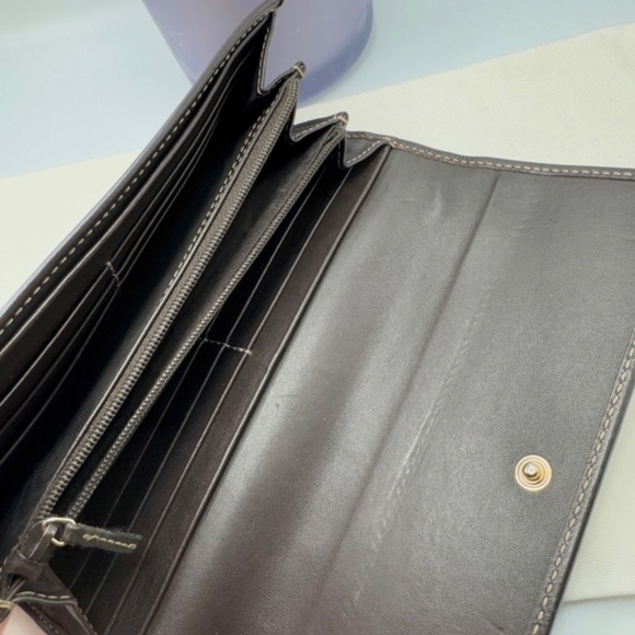 Gucci Lovely Hearts Wallet - Picture 4 of 5